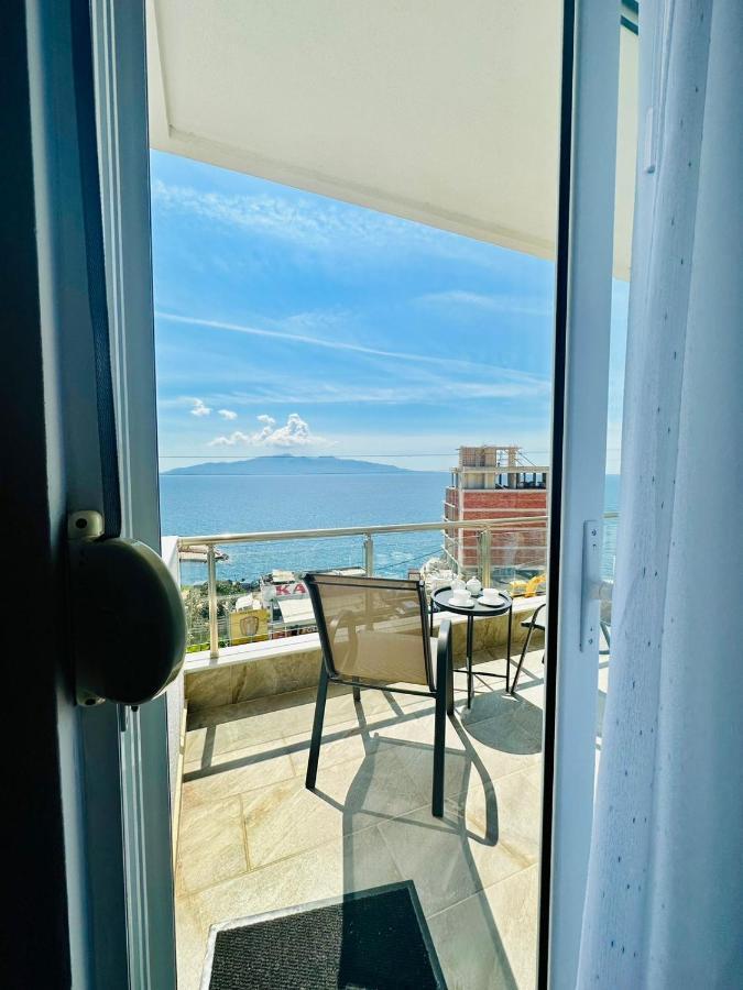 Apartment Celine Sarandë Esterno foto