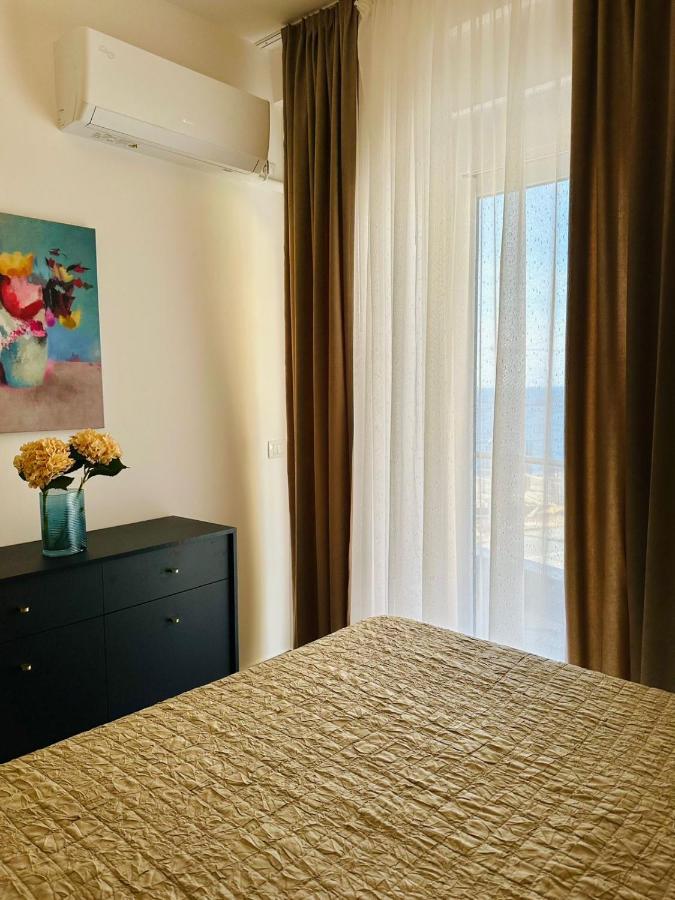 Apartment Celine Sarandë Esterno foto