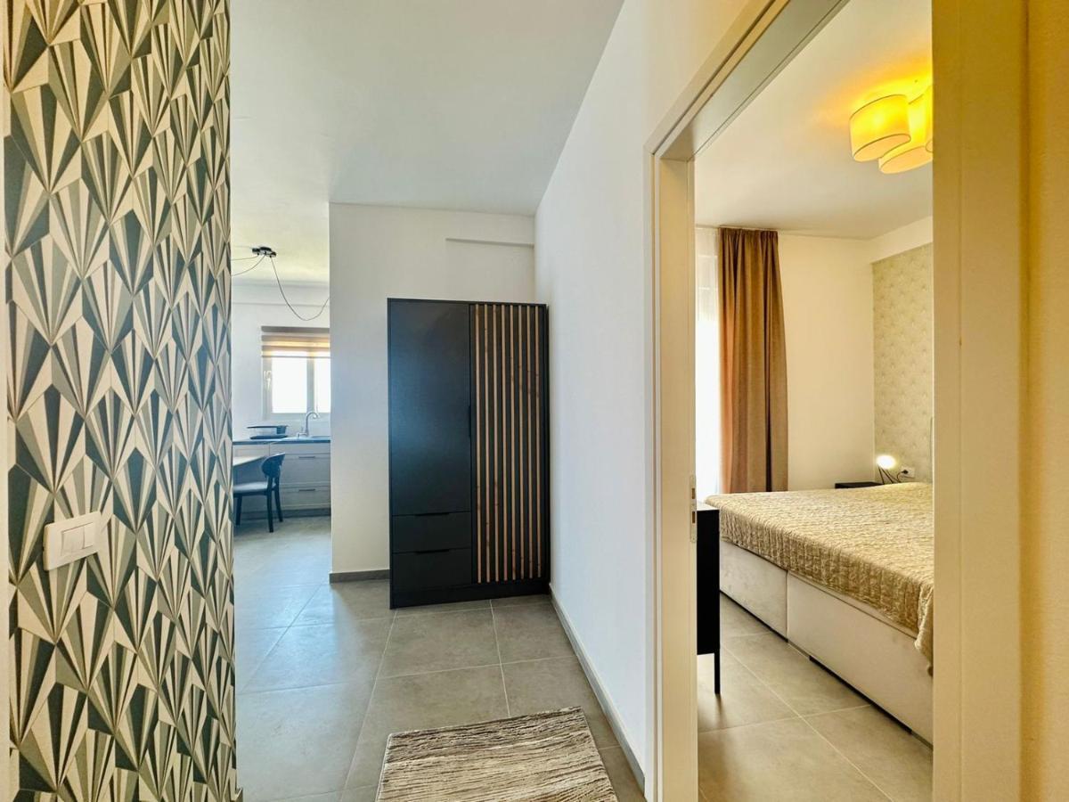 Apartment Celine Sarandë Esterno foto