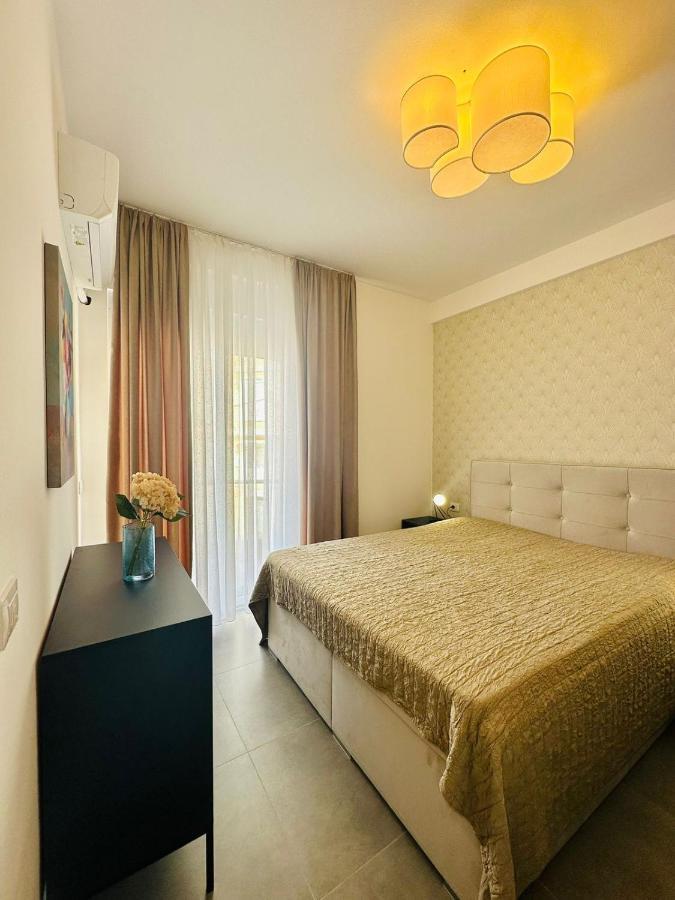Apartment Celine Sarandë Esterno foto